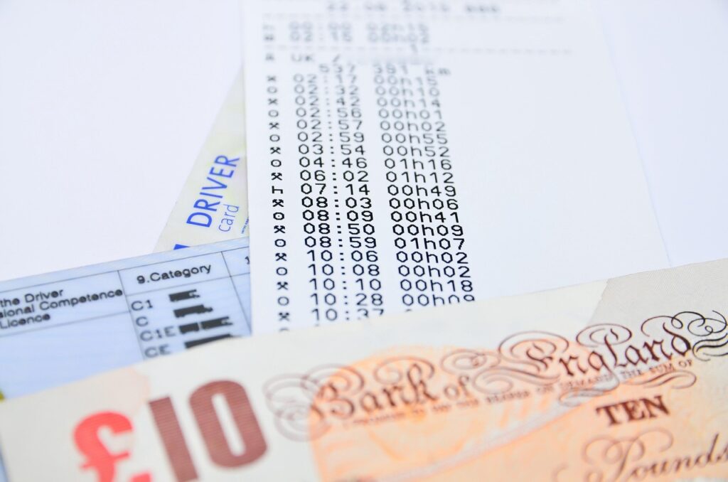 Scadenza bollo auto: se paghi dopo questa data la sanzione è dimezzata, ecco come