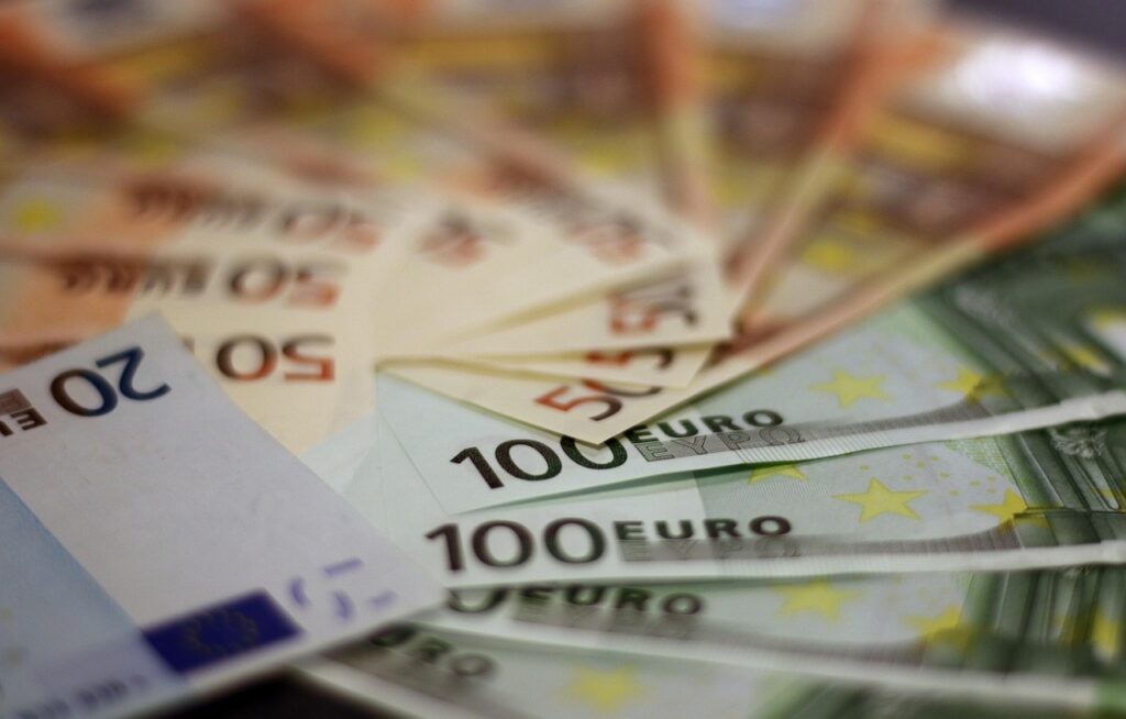 Pensioni minime: scatta l’aumento a 700 euro, controlla se hai i requisiti