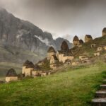 Antico borgo affascinante, meta ambita dai viaggiatori internazionali per la sua bellezza storica.